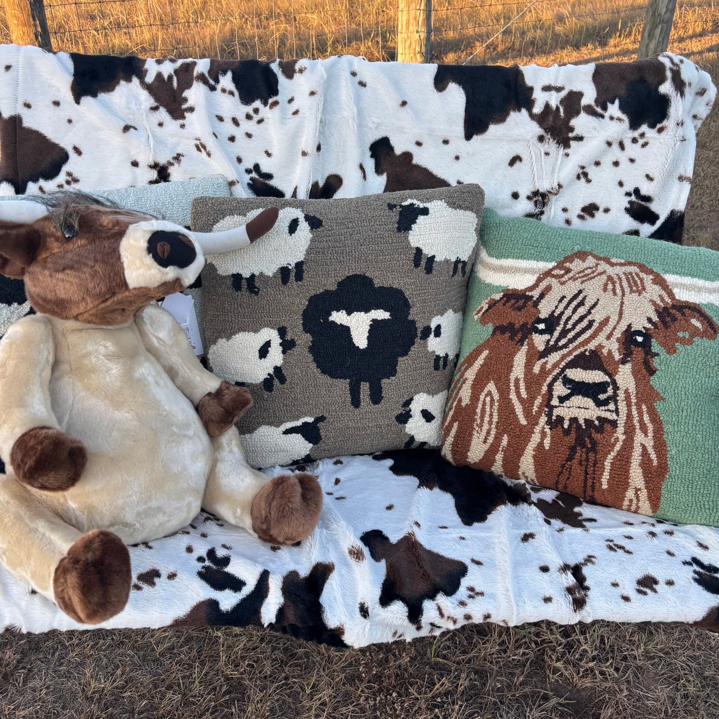 Decorative Longhorn Plush *HUGE
