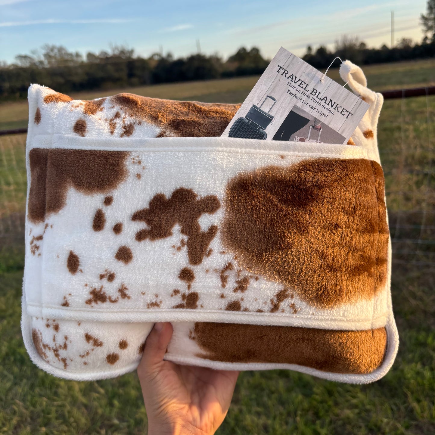 Travel Cow Print Blanket With Zipper Bag