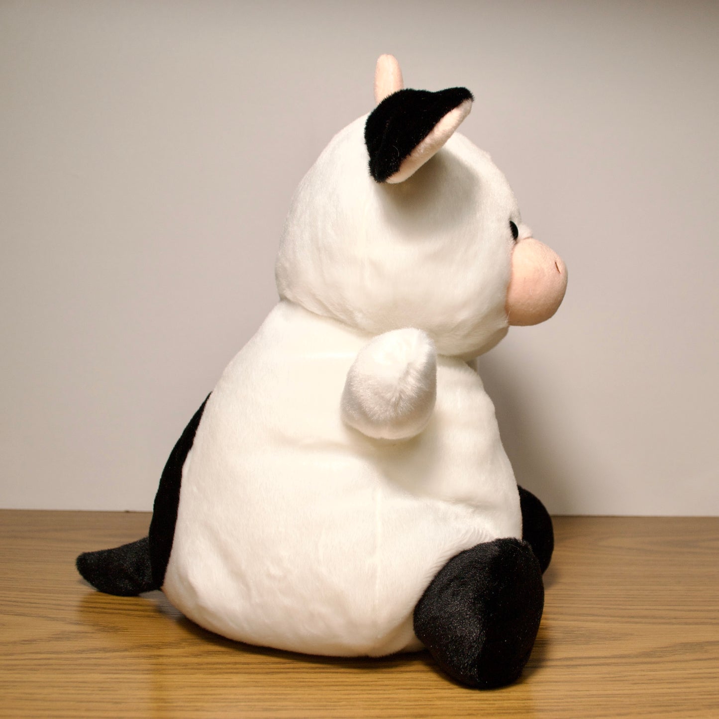 Personalized Sweetie Cow Plush With Cow Tag