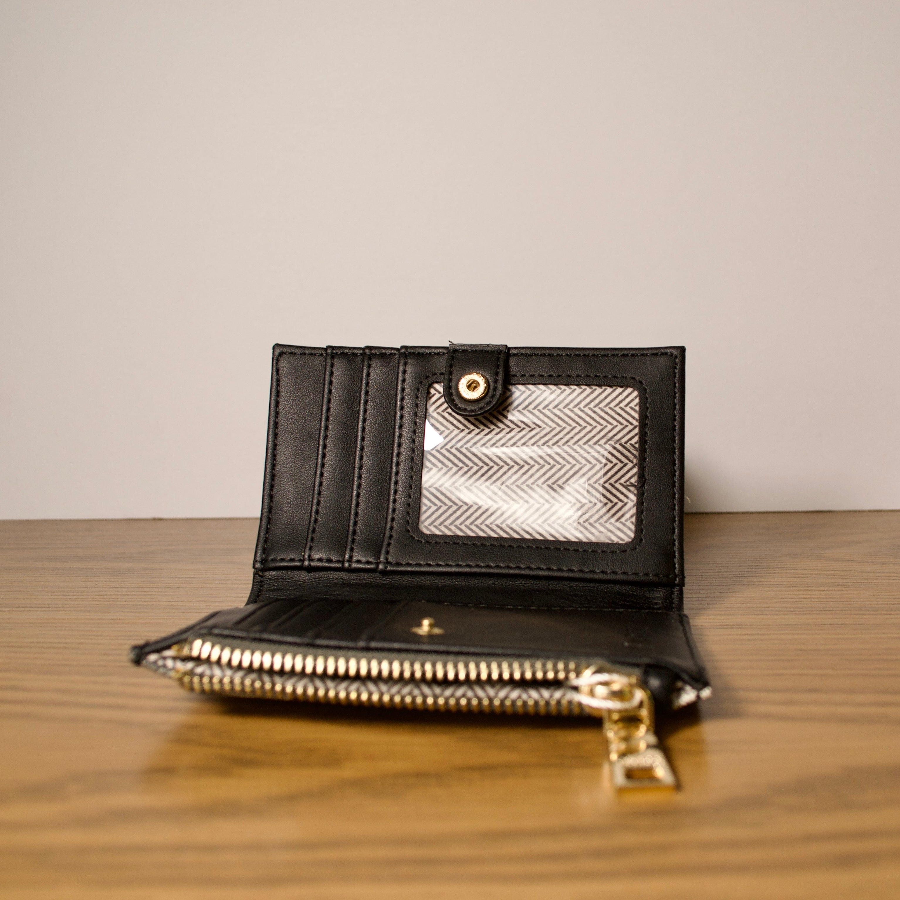[HAZZYS]Checkered Coloration Leather Card Wallet★人気★ Amazon.com: Leheybia 1 Pcs Checkered Wallet Checker Card Bag
