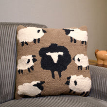 Load image into Gallery viewer, Sheep 18x18 Hook Pillow
