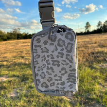 Load image into Gallery viewer, Leopard Fanny Pack Sling Bag
