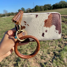 Load image into Gallery viewer, Cow Print Keychain Wallet

