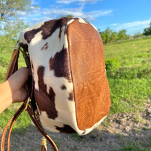 Load image into Gallery viewer, Bucket Cow Print Crossbody
